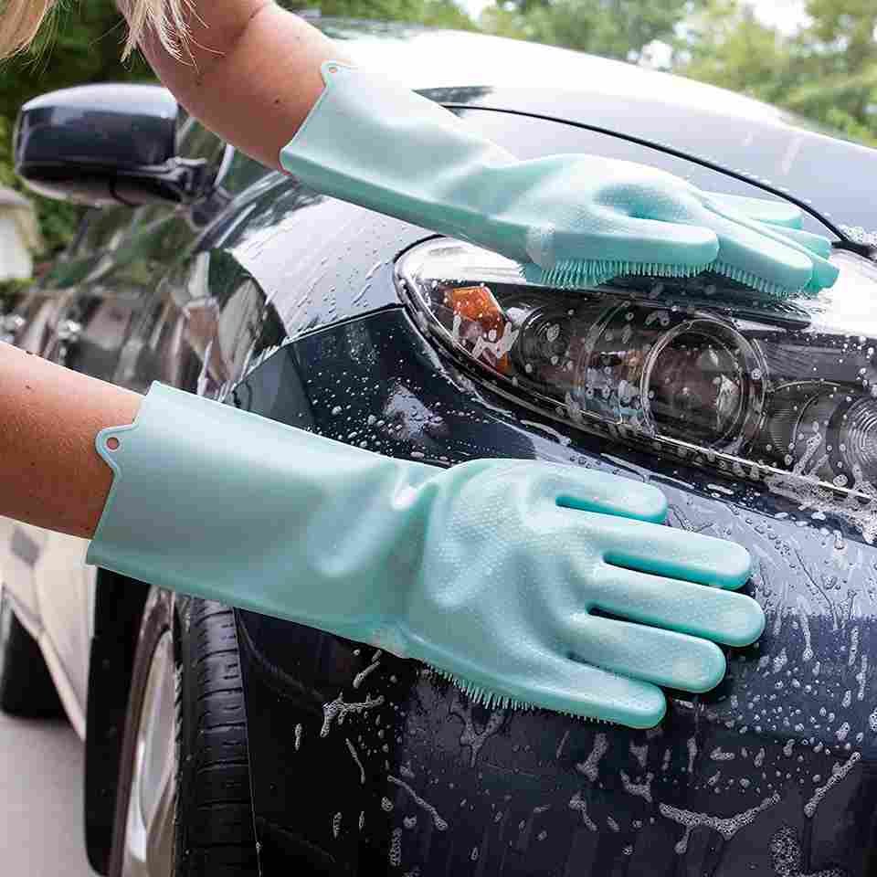 Silicone gloves resuabel cleaning car washing use green color
