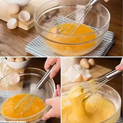egg beater and kitchen bleander life style image